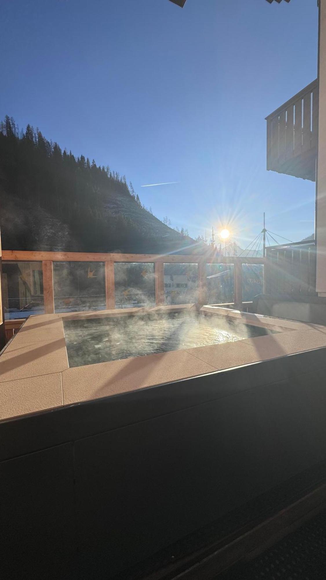 Naturae Lodge Wellness & Spa Alleghe Kültér fotó